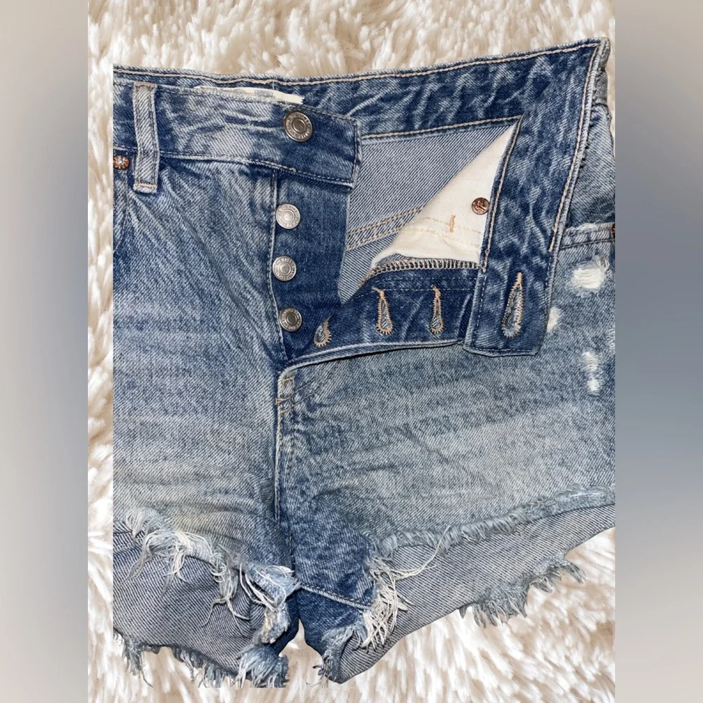 Distressed Denim Women Shorts - Picture 5 of 10